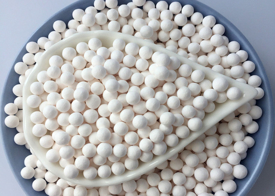 Industrial Customized Activated Alumina Balls With Low Bulk Density