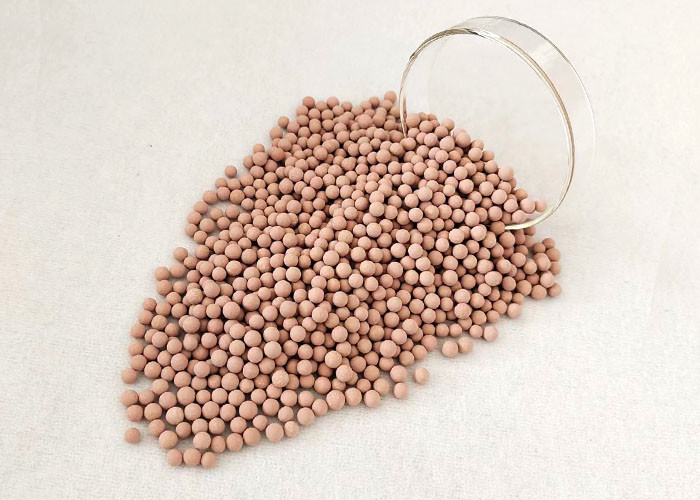 Granular Refrigerant Desiccant Zeolite Molecular Sieve Adsorbent For Lubricants XH 7