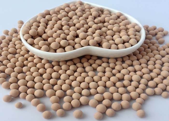 Granular 13X Molecular Sieve Desiccant For Gas Cleaning Catalyst Carrier
