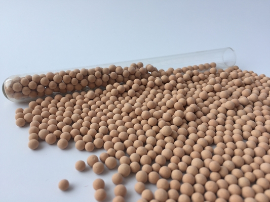 Chemical Industry 13X Molecular Sieve Desiccant With 6 - 8 PH Value